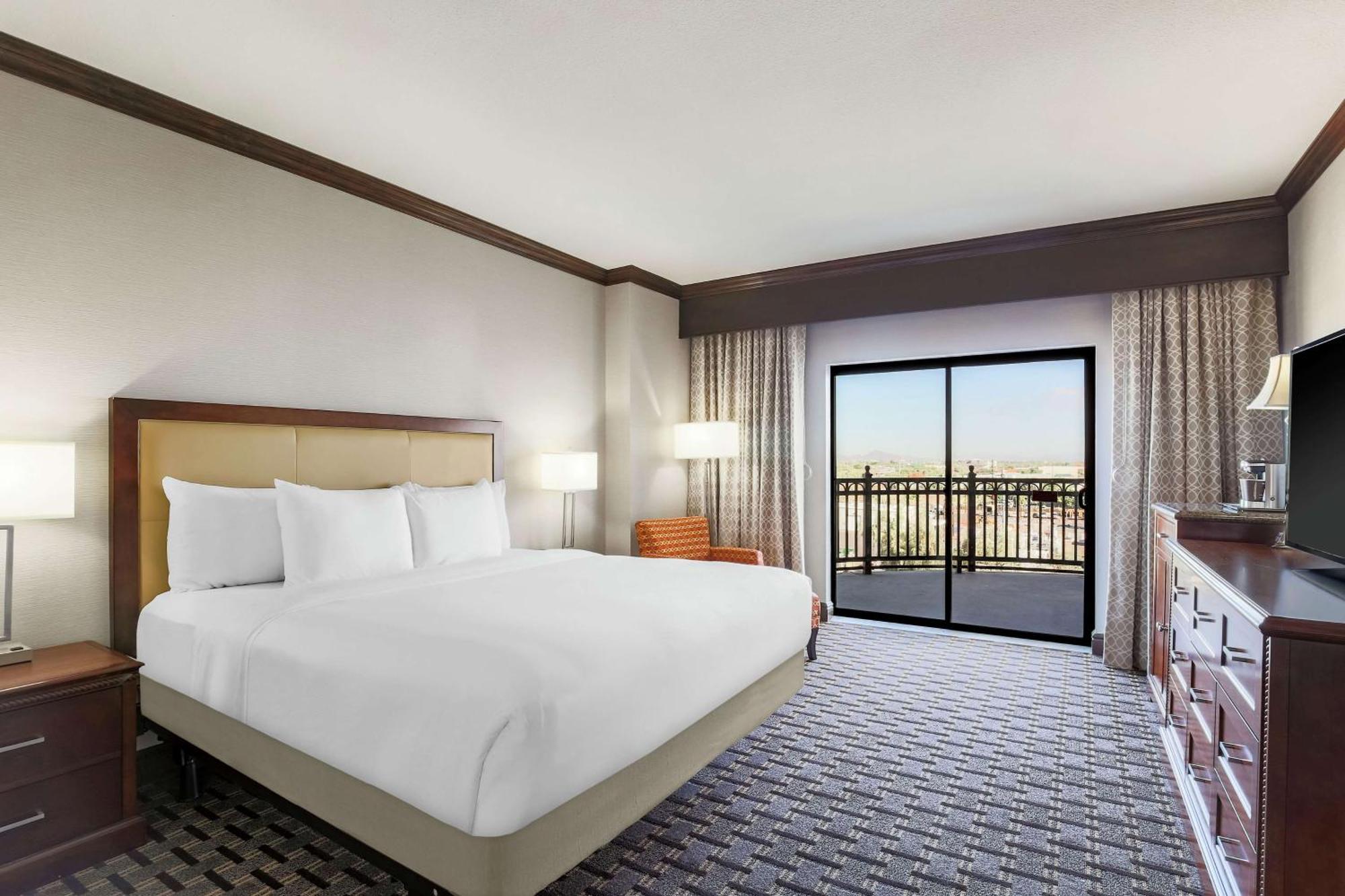 Hilton Phoenix Chandler Exteriör bild