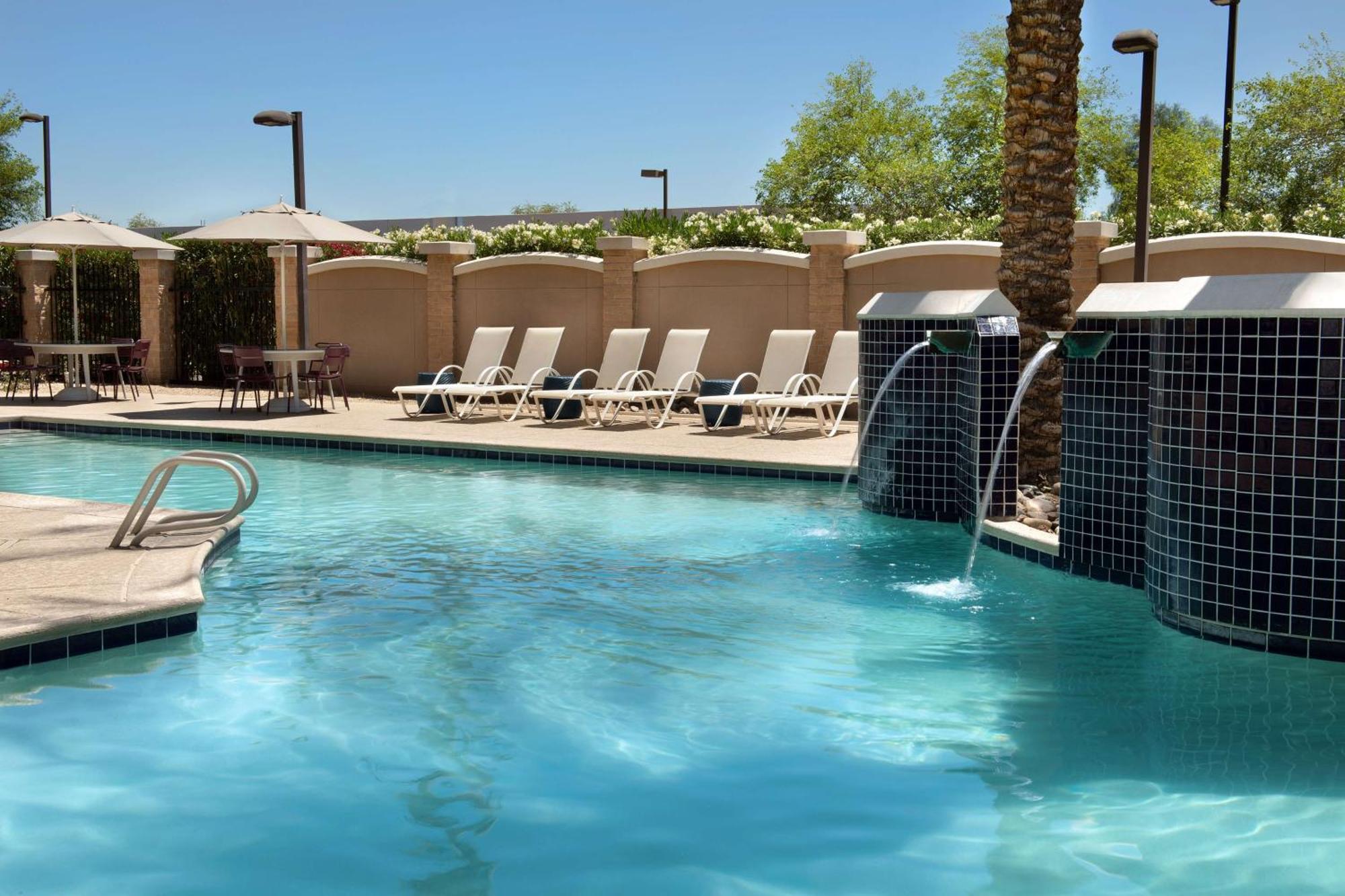 Hilton Phoenix Chandler Exteriör bild